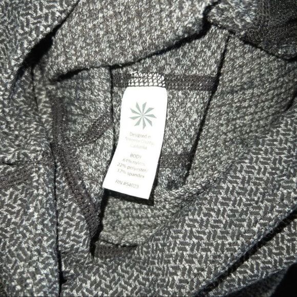 Athleta Gray Glyder Athleisure Cropped‎ Leggings Size XS - Picture 6 of 6